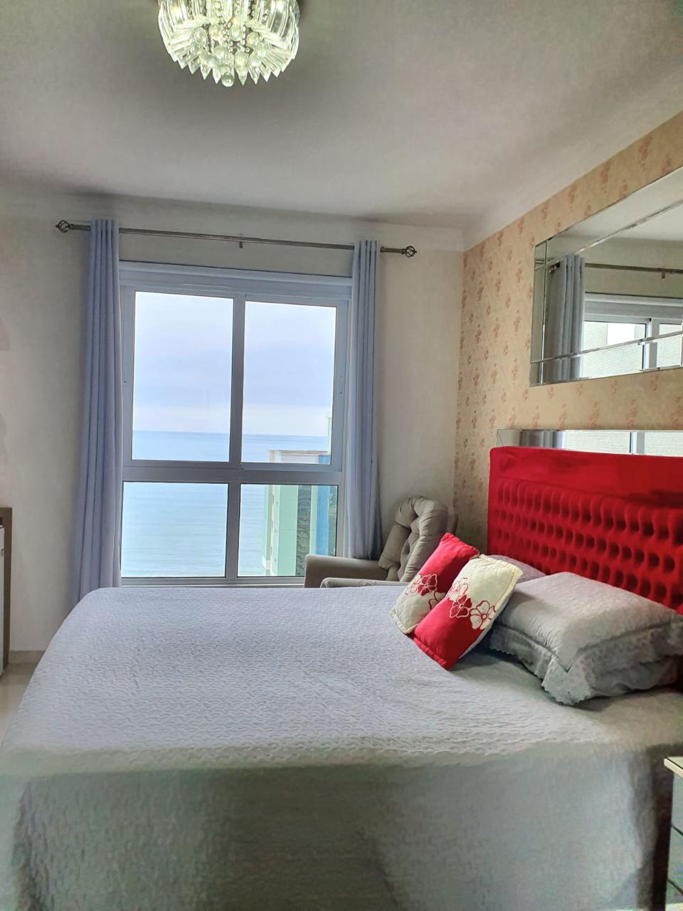 Apartamento 4 quartos MEIA PRAIA Itapema