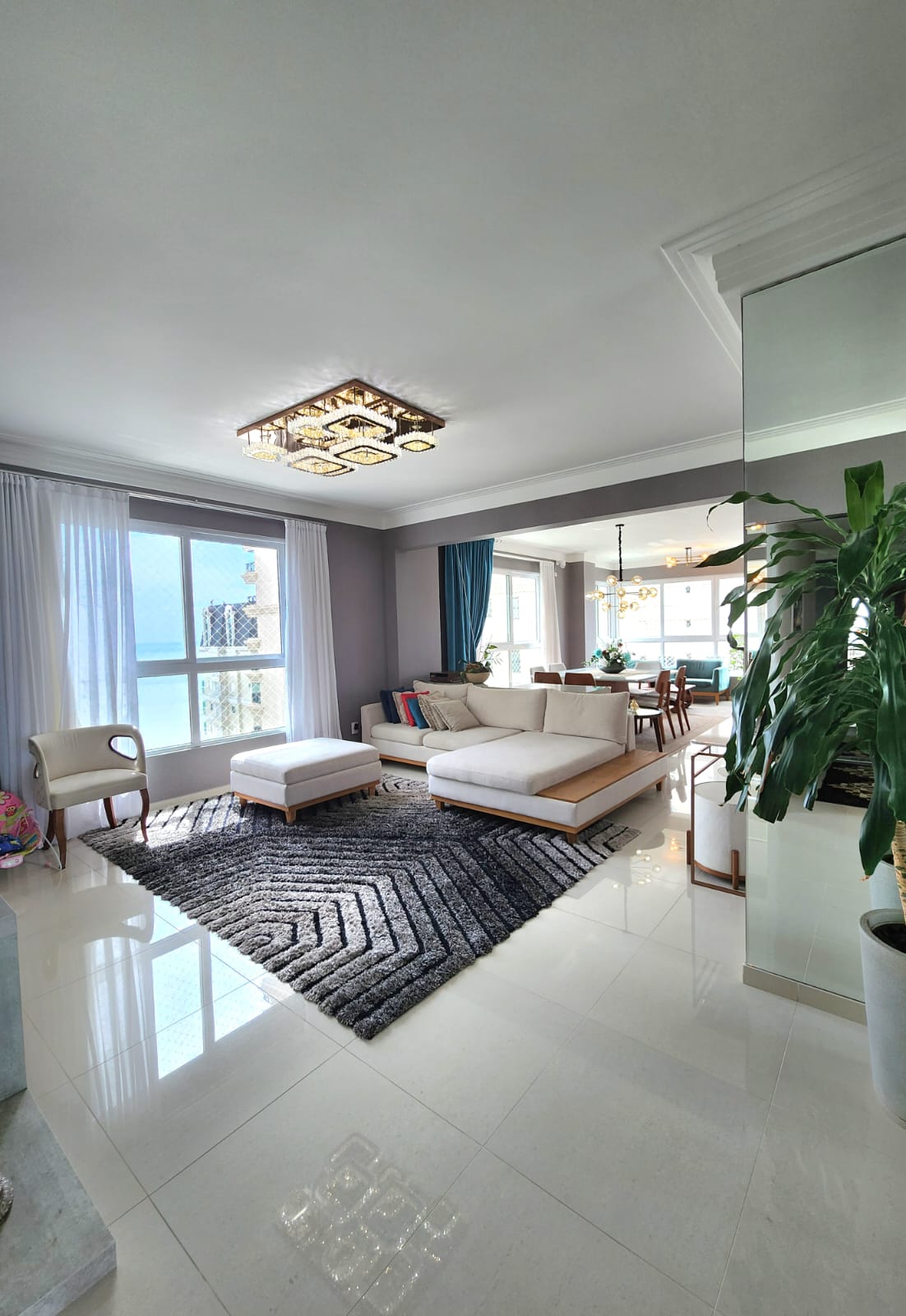 Apartamento 4 quartos MEIA PRAIA Itapema