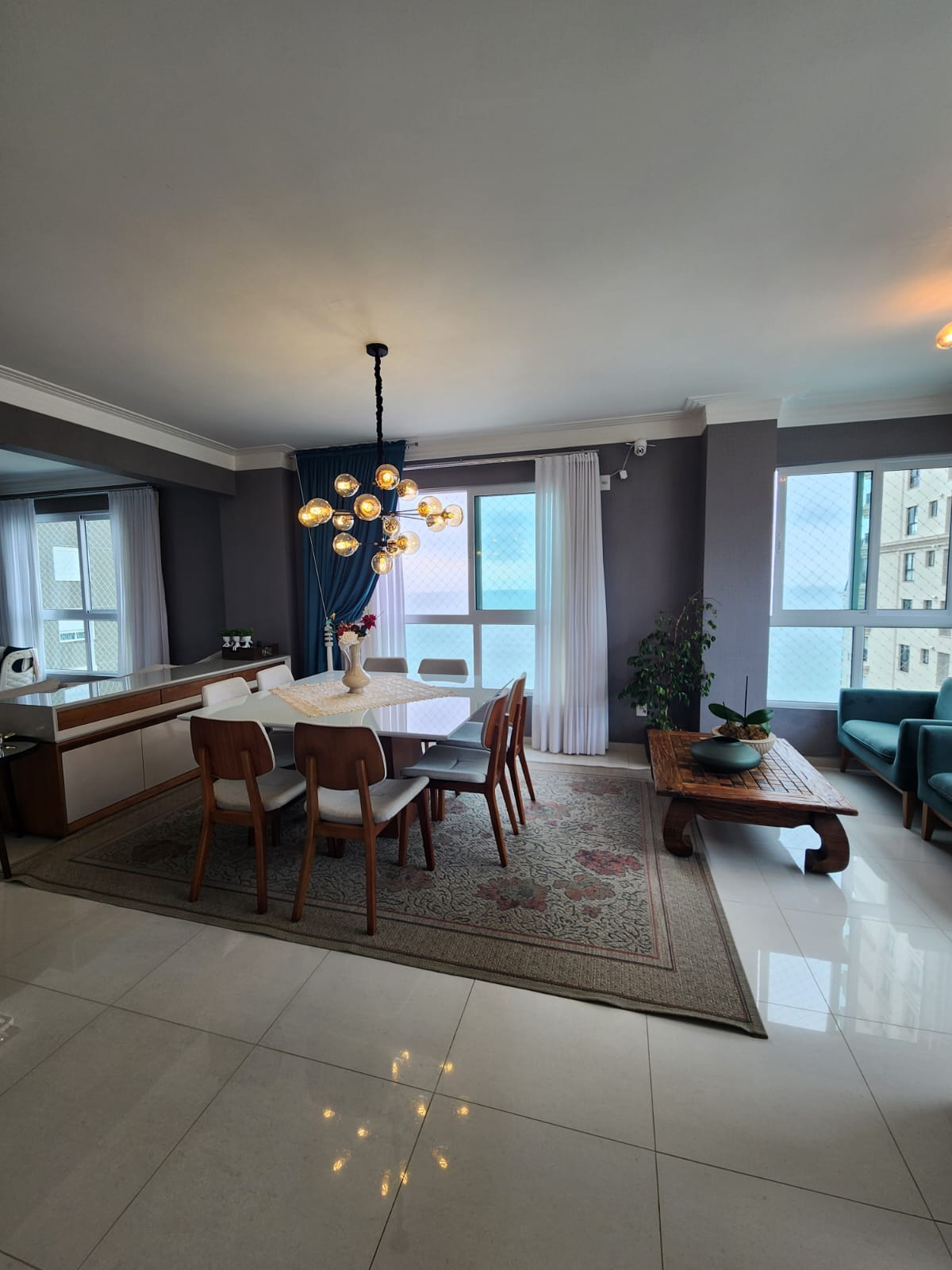 Apartamento 4 quartos MEIA PRAIA Itapema