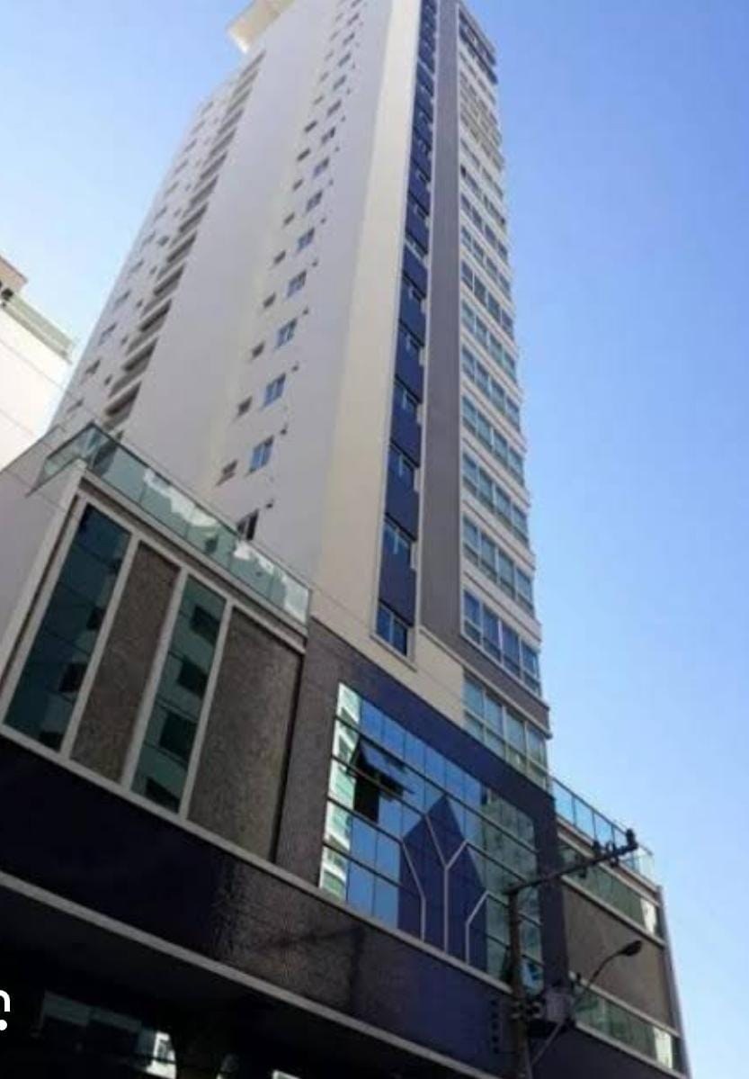 Central Tower - Apartamento 4 quartos Meia Praia Itapema