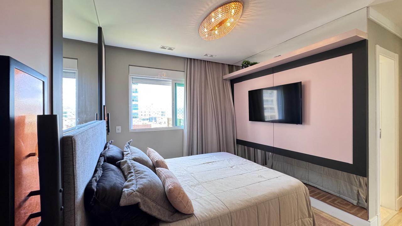ED. VENEZIA RESIDENZIALE- AP. 501 — FRENTE MAR